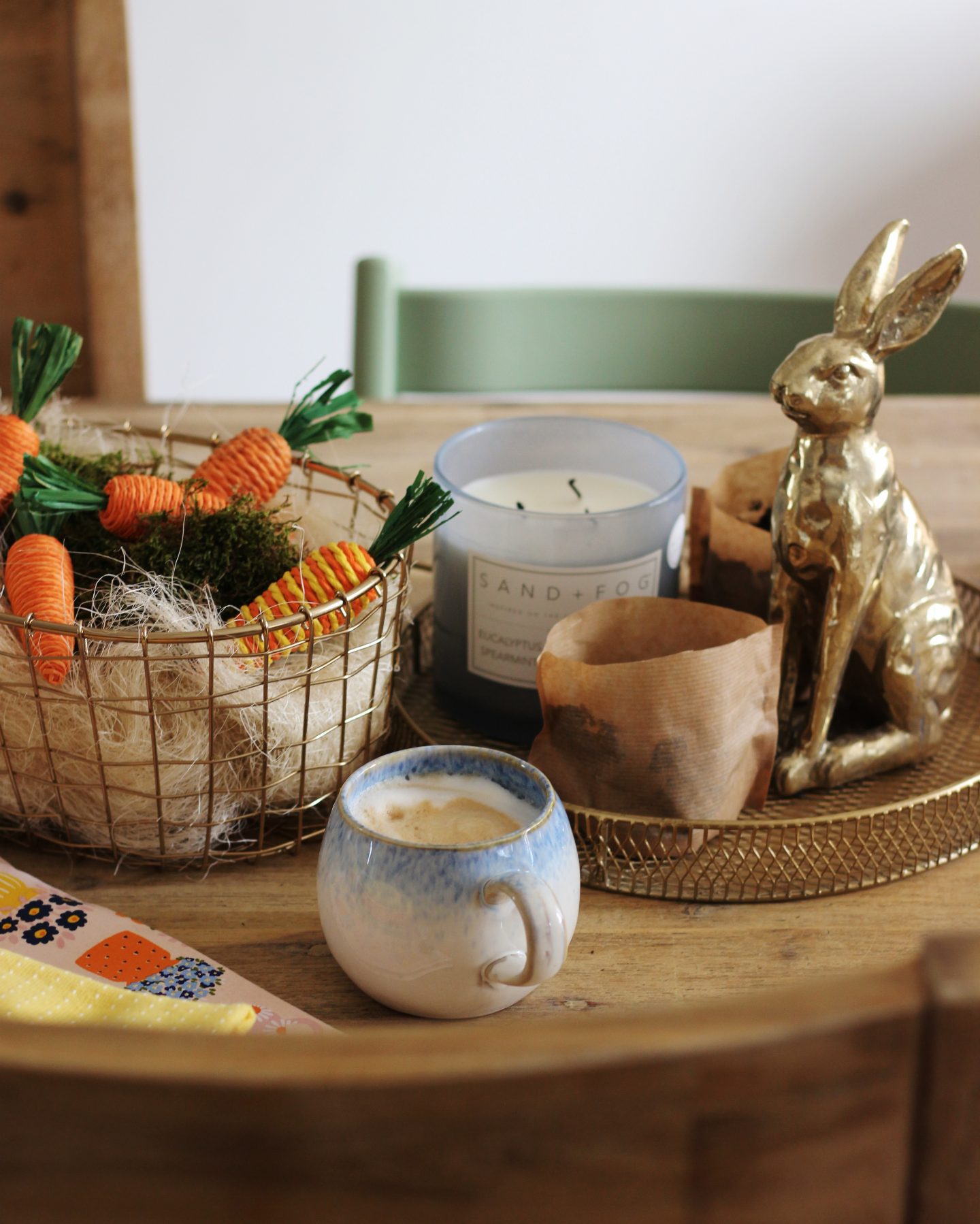 für Starlights Zuhause: Osterstrauß the in Goldene Osterdeko Kitchen mit und LIVING Hasen, Karotten Inspiration | dein Trockenblumen – –